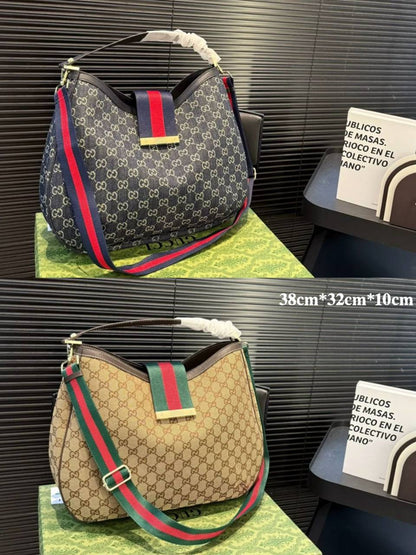 GUCCI 

COPY ONE RESTOCK 
210 dhs🪙💕

Zain39
♥️♥️♥️