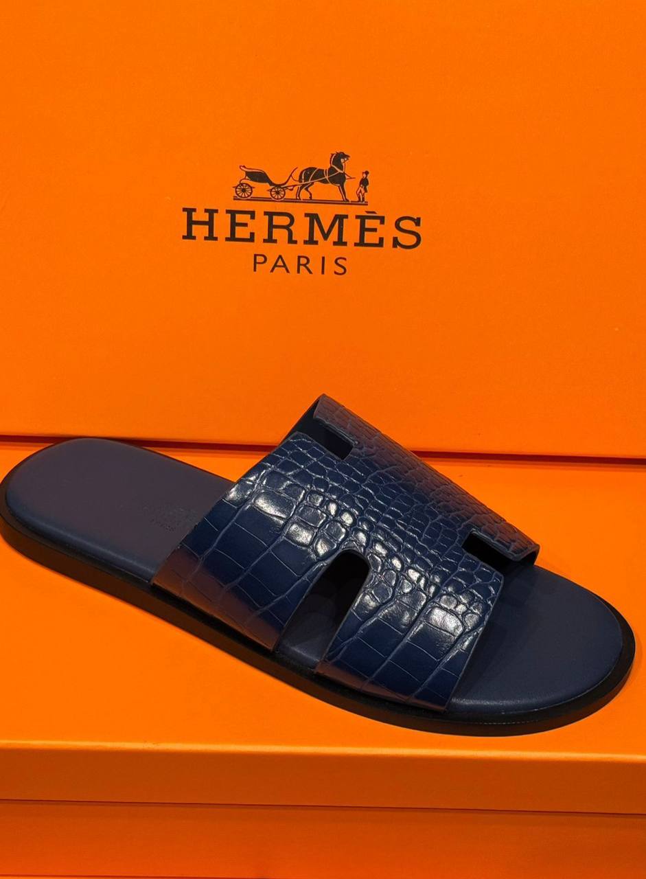 Hermes
Size 40-45⚡️
110 dhs🪙💕

Zain183
♥️♥️♥️