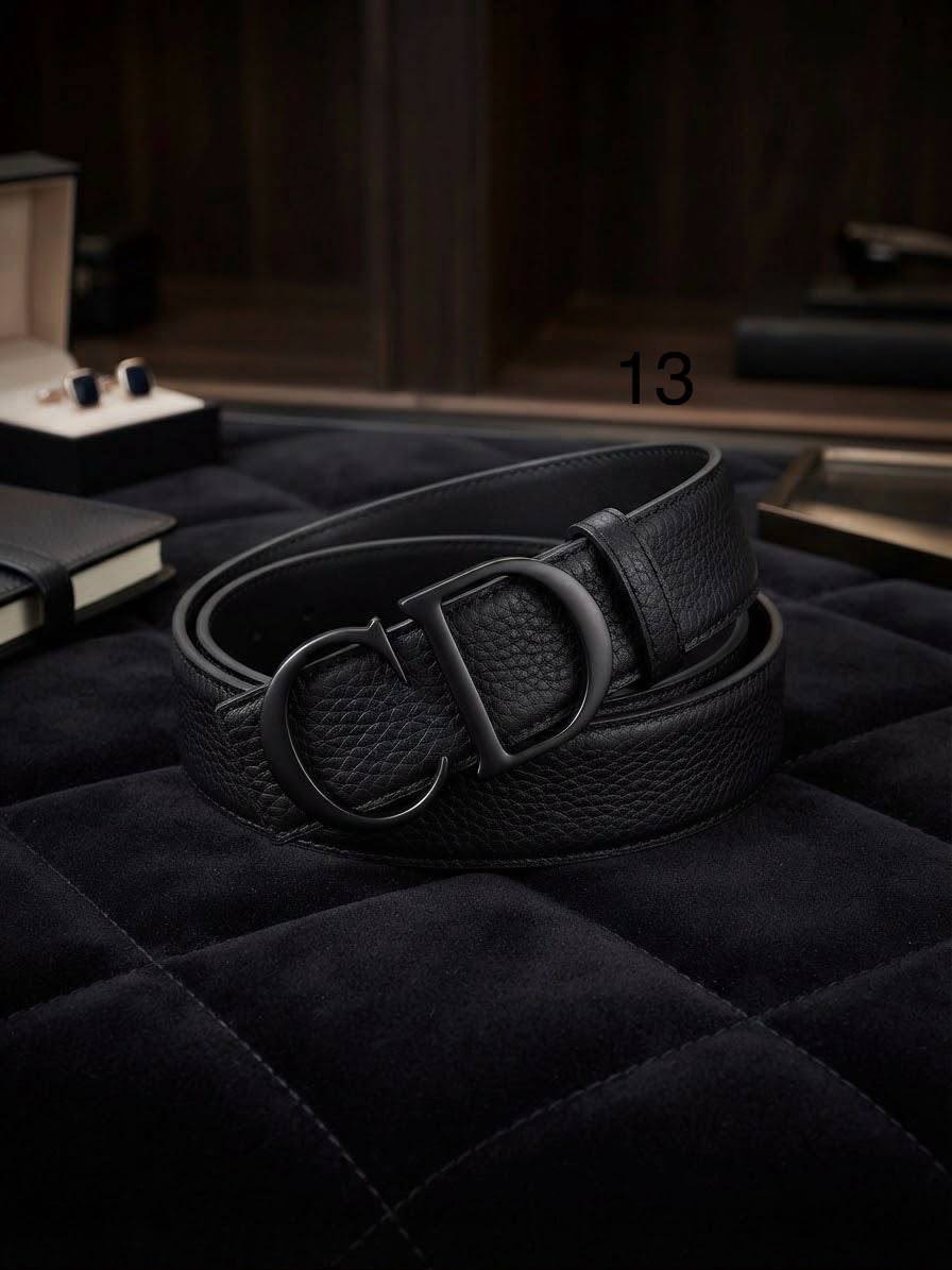 Mixed belts

70 dhs🇦🇪🇦🇪

Zain182
♥️♥️♥️