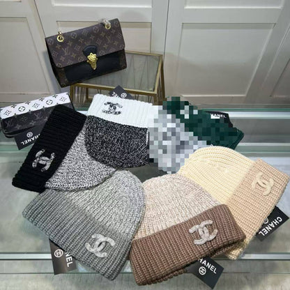 Winter Knitted Hat 
70 dhs🪙💕

Zain231
♥️♥️♥️