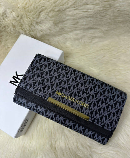 MK
YSL-Long wallet 

With box 
40 dhs🇦🇪🇦🇪🇦🇪

Zain50
♥️♥️♥️