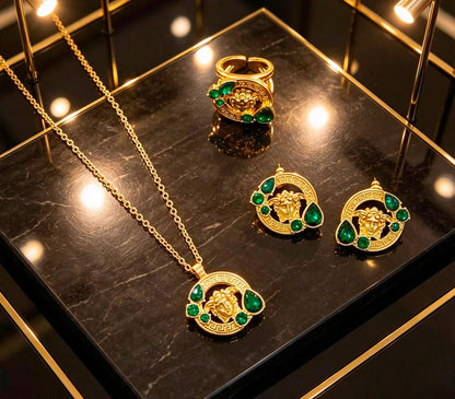 Versace set
Necklace 
Earrings 
Ring 💍 (adjustable )
Master Quality 💐

*140* AED normal box 📦

Zain48
♥️♥️♥️