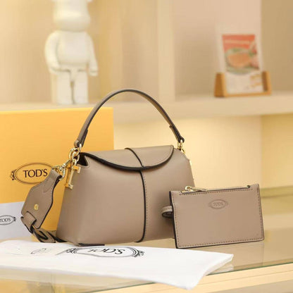 TODS

105 dhs🇦🇪🇦🇪

 each with box

Zain26
♥️♥️♥️