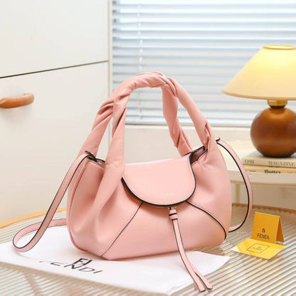 Fendi
115 dhs🪙🌨️

Zain143
♥️♥️♥️