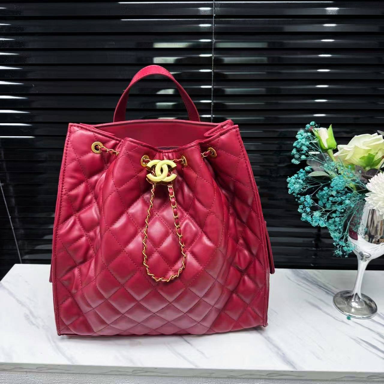 CHANEL 
BACKPACK 
GOOD QUALITY 
90 dhs✅

Zain39
♥️♥️♥️