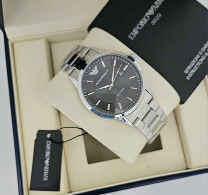 Armani metal Men
65 dhs🪙🌨️
*Battery*

Zain29
♥️♥️♥️