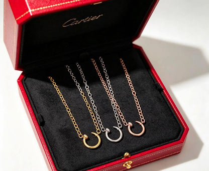 Cartier 
Necklace 🦋
Master quality 💯
With normal boxes 📦 
45 dhs🇦🇪🇦🇪

With master box 🗃️ 
85 dhs🇦🇪🇦🇪

Zain216
♥️♥️♥️