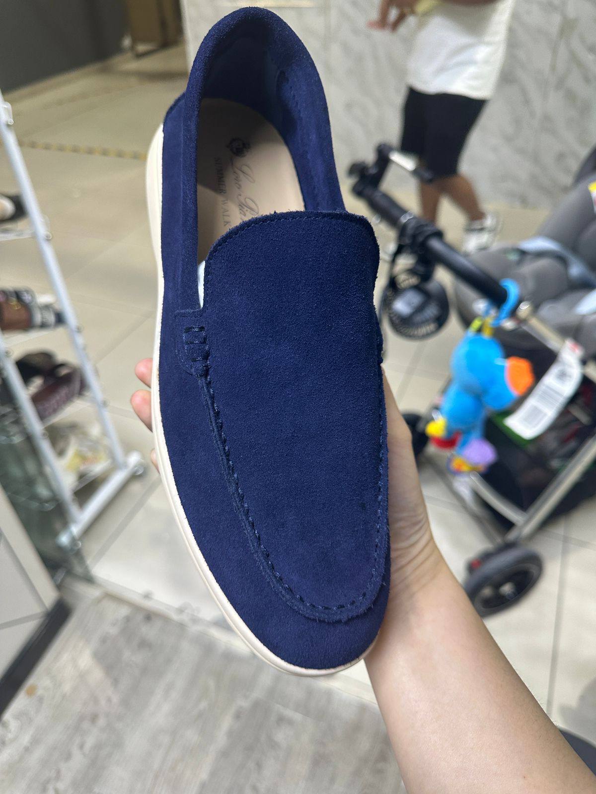 Loro Piana
Size 40-46 
120 dhs🪙🌨️

Zain132
♥️♥️♥️