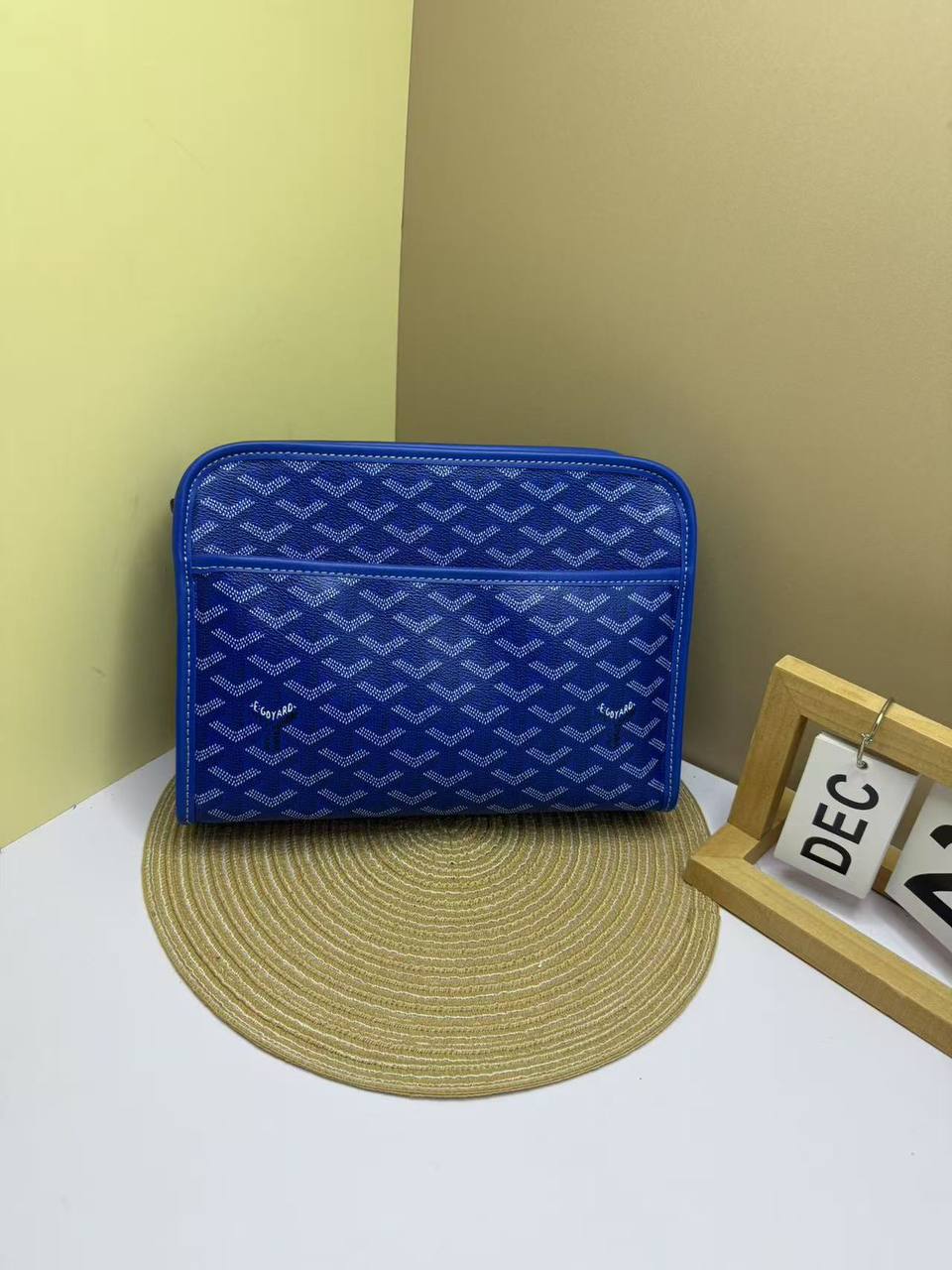 Goyard

85 dhs🪙🌨️ 


Withbox
🎁🎁🎁

Zain143
♥️♥️♥️