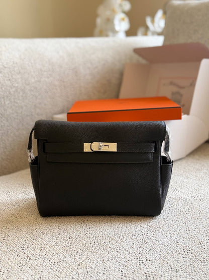 Hermes

For Price 👇 WhatsApp✅
0568585901 
0507557372
0552275751 Owner Zain 👌

Zain246
♥️♥️♥️