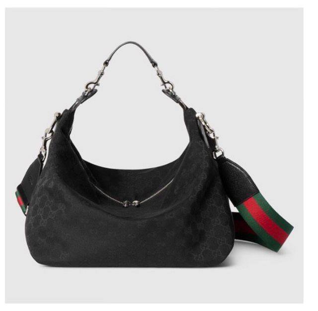 Gucci 
Master🌺🌺
#46cm=280 dhs✅
#33cm=270 dhs✅❤️❤️🙋‍♂️

Zain228
♥️♥️♥️