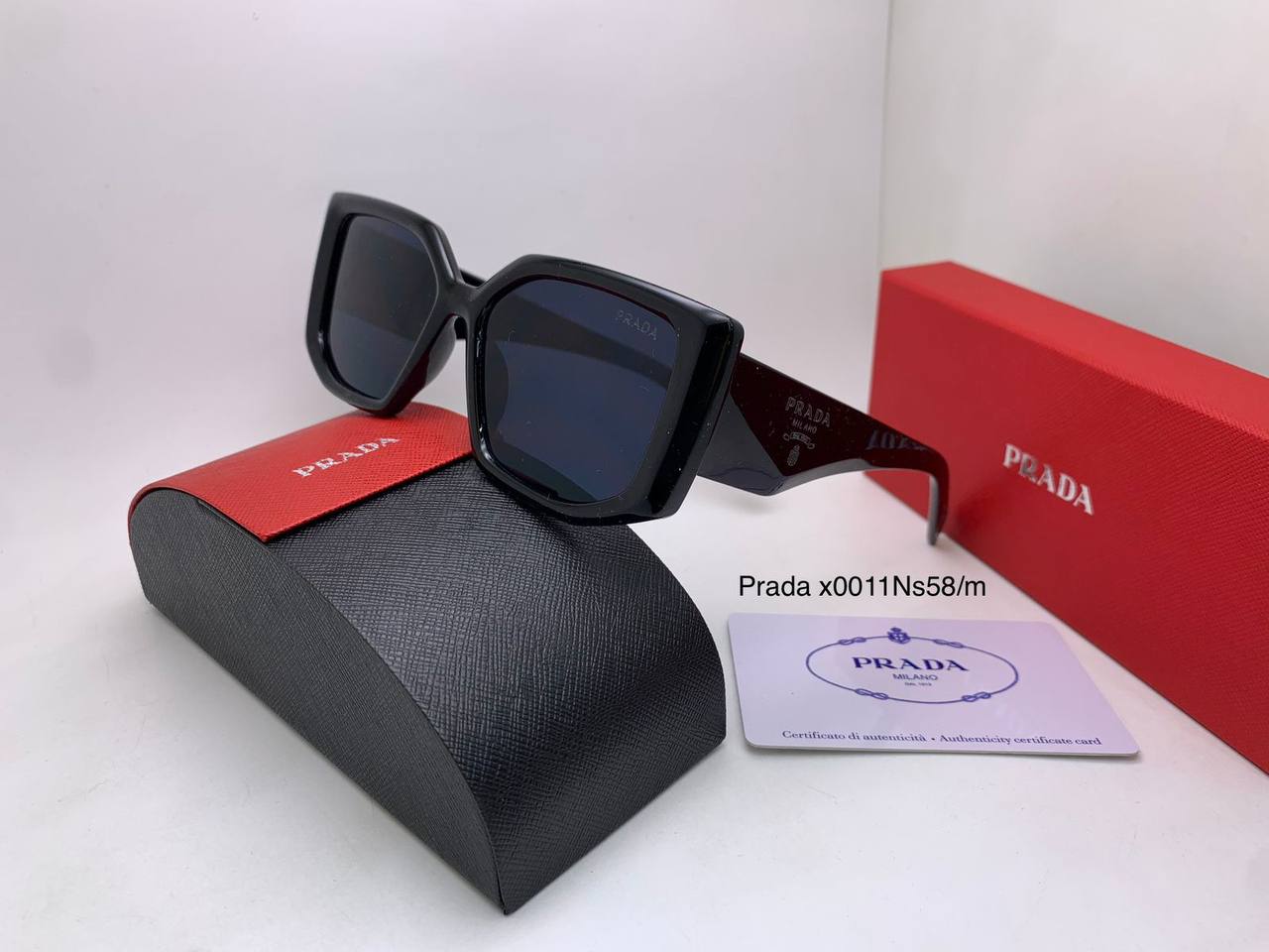 Prada
70 dhs✅

Zain126
♥️♥️♥️
