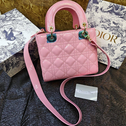 Dior 

Withbox

115 dhs🇦🇪🇦🇪

Zain325
♥️♥️♥️