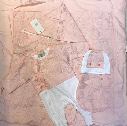 Baby Clothes 
New Stock
For Price 👇 WTSP Text Zain 0568585901

Zain151
♥️♥️♥️