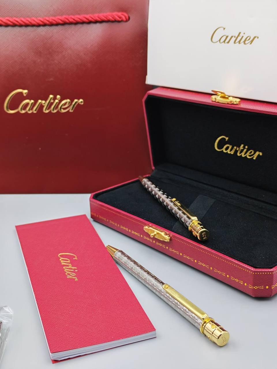 Cartier pens
Master copy

80 dhs🇦🇪🇦🇪

Zain182
♥️♥️♥️♥️