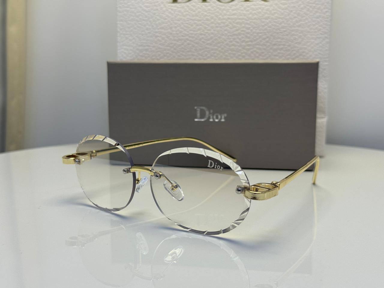 Sunglasses Mix
65 dhs✅

Zain182
♥️♥️♥️