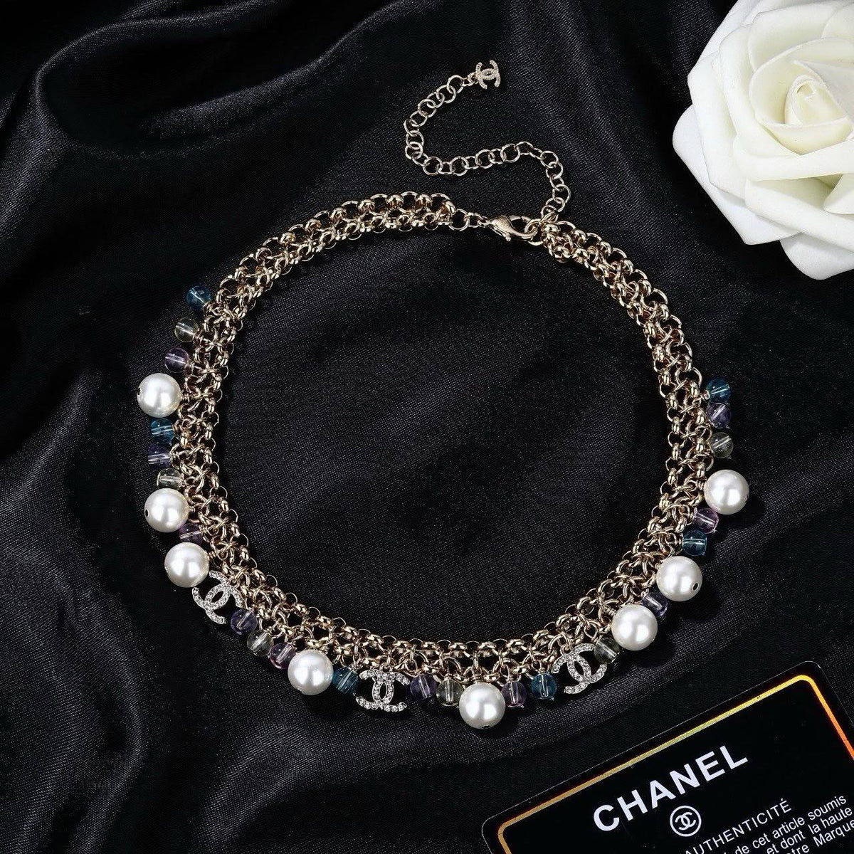*CHANEL❤️‍🔥*
Necklace🦋
Master quality 💯
With normal boxes 🗃️ 
100 dhs🇦🇪🇦🇪


With master box 📦 
110 dhs🇦🇪🇦🇪

Zain216
♥️♥️♥️