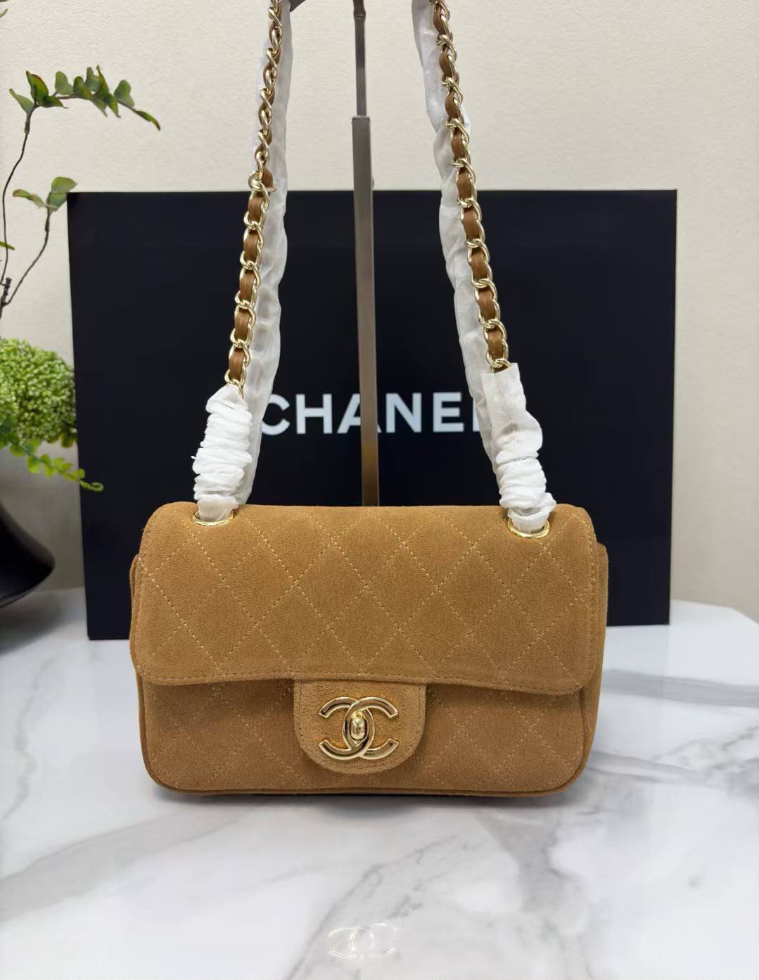 Chanel 

new arrival 

290 dhs🇦🇪🇦🇪
20cm🥰🥰

Zain228
♥️♥️♥️