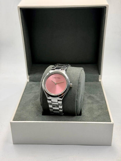 Calvin Klein ladies 
55 dhs🪙🌨️

Zain08
♥️♥️♥️