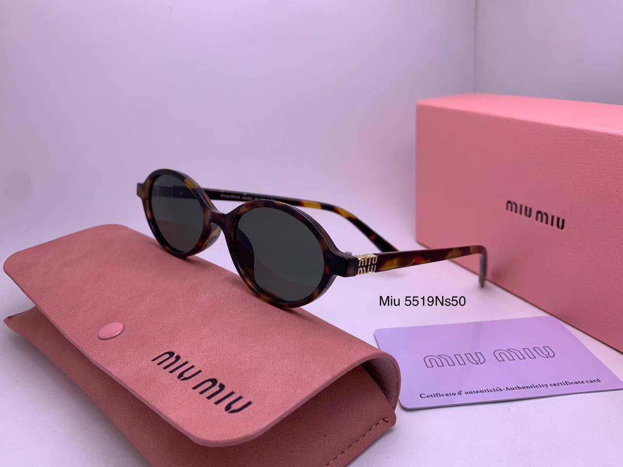 Miu Miu
70 dhs🇦🇪

Zain126
♥️♥️♥️