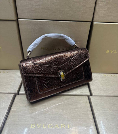 Bvlgari ❣️😊
high quality
140 dhs✅

Zain143
♥️♥️♥️