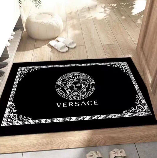 Brand Carpets
Any design  3 piece
140 dhs✅

Zain99
♥️♥️♥️