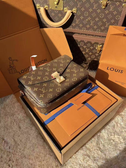 LV

290 dhs🇦🇪🇦🇪

Zain153
♥️♥️♥️