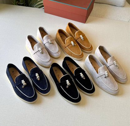 LORA PIANA 
SuperMaster Quality 💯
450 dhs💓
Size:36-41💥

Zain171
♥️♥️♥️