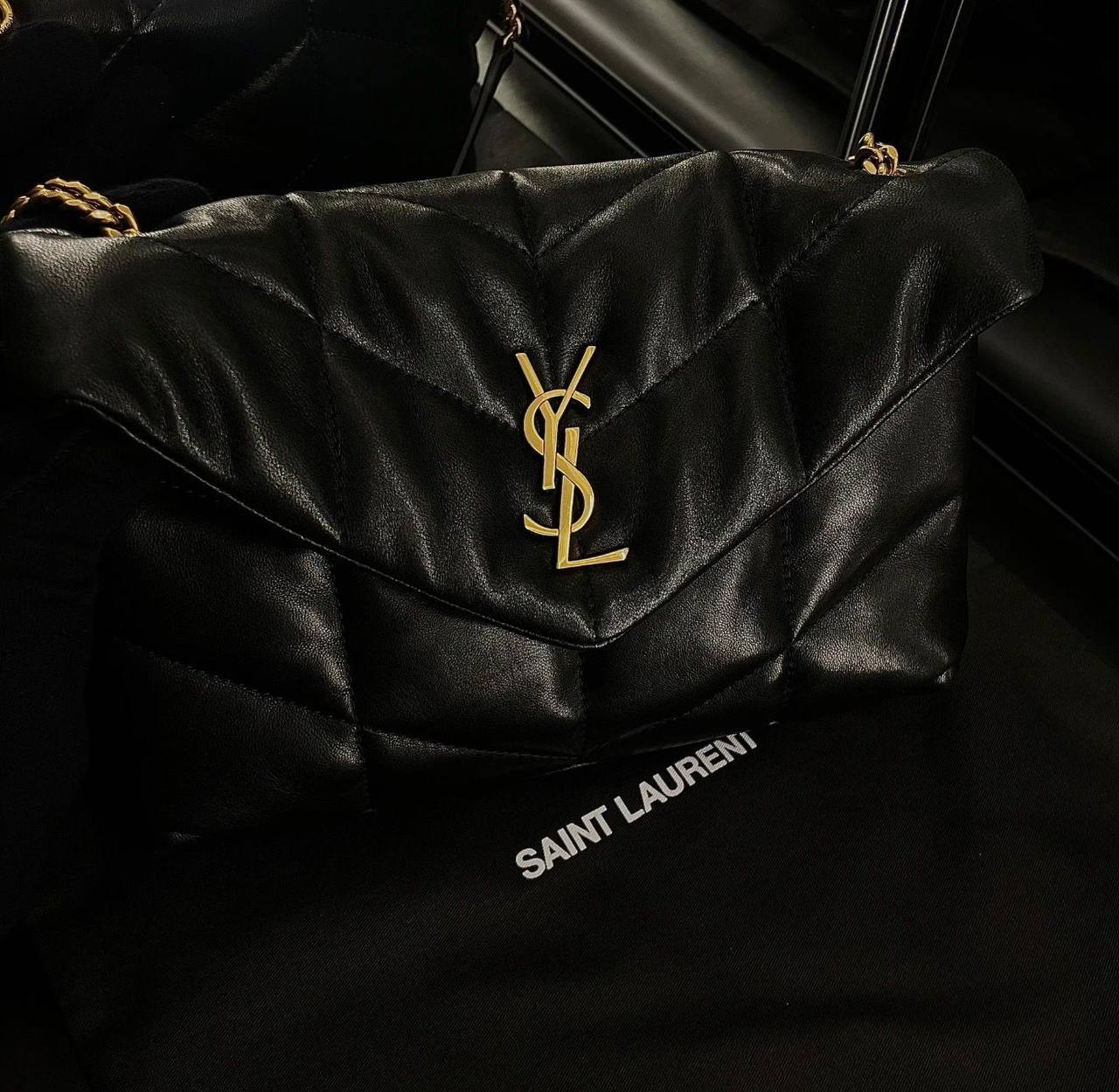 YSL
100 dhs✅
Good-quality 

with box
🎁🎁🎁

Zain35
♥️♥️♥️