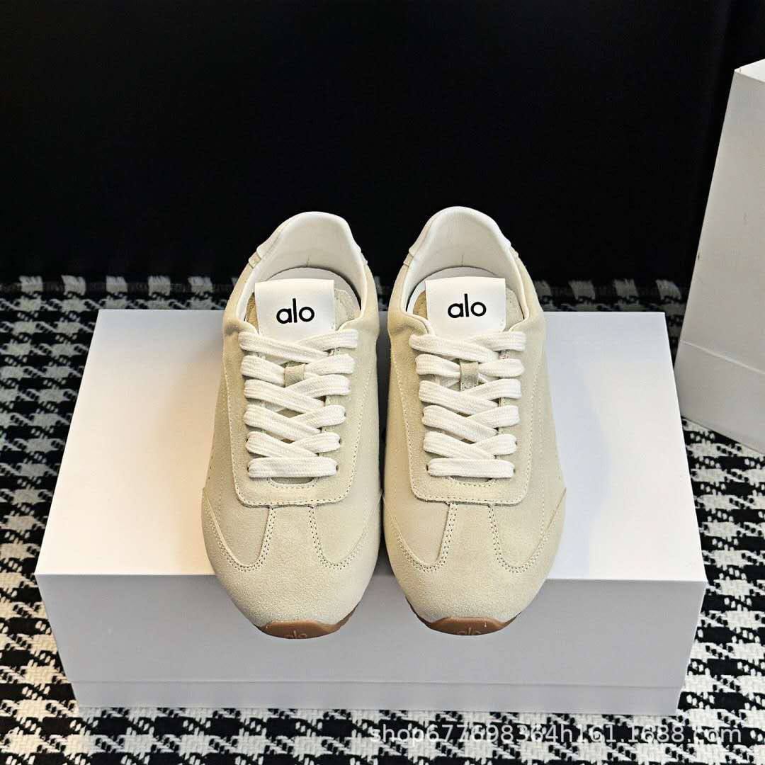 NEW COME
ALO SHOES 👟 
SIZE40-45
130 dhs❣️

Zain40
♥️♥️♥️