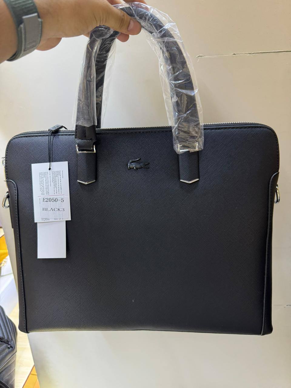 Laptop Bags
105 dhs✅
Good  quality

Zain74
♥️♥️♥️