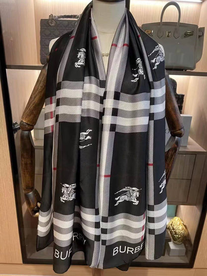 Ladies scarfs 
40 dhs🇦🇪🇦🇪

Zain161
♥️♥️♥️