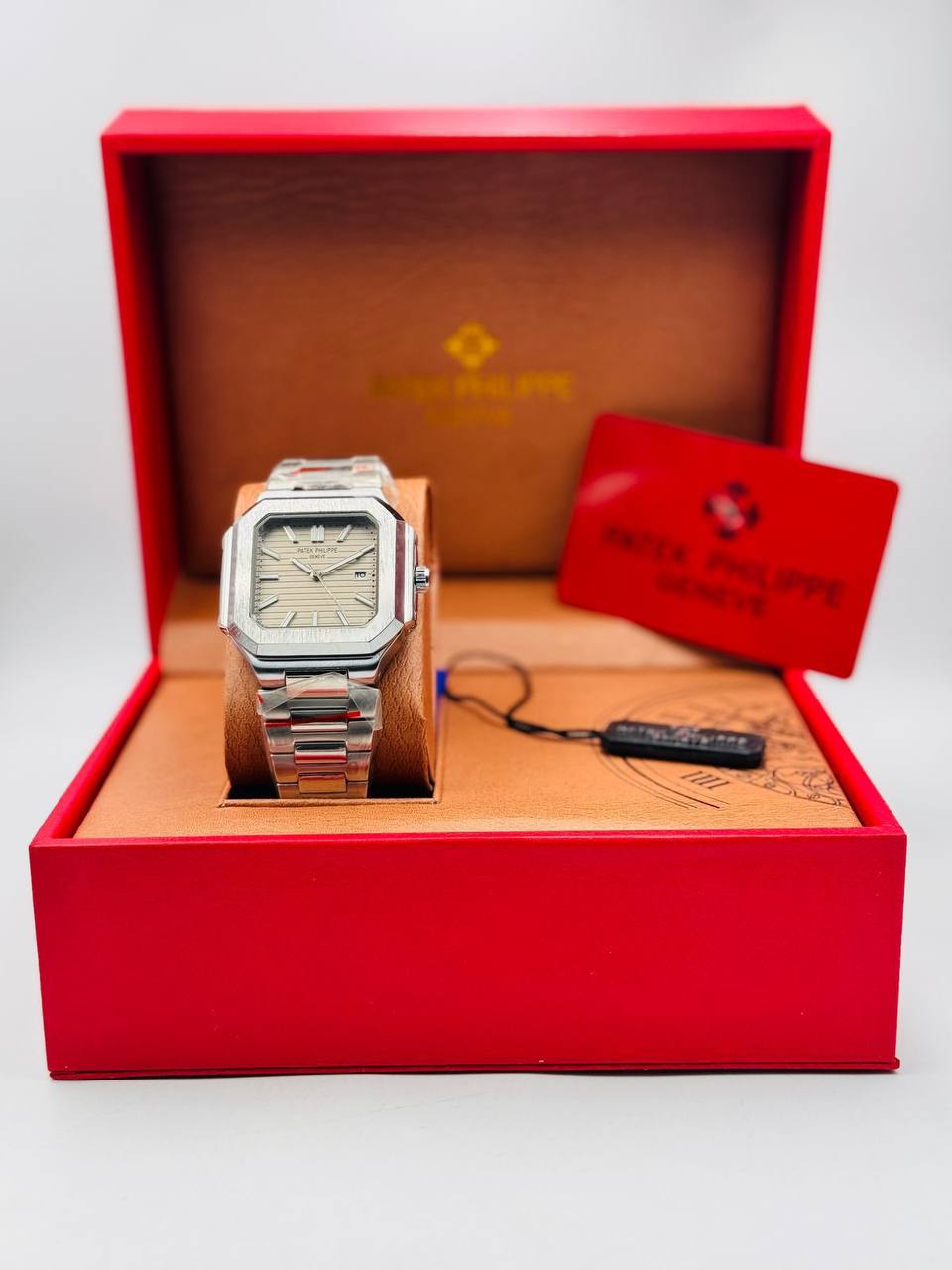 PATEK PIHLIPPE MEN
*offer price 
65 dhs🪙💕

Zain08
♥️♥️♥️