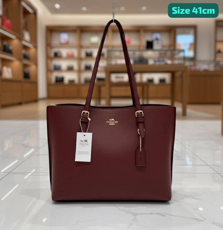 Coach
Best quality
105 dhs🗽
size 41cm

Zain158
♥️♥️♥️