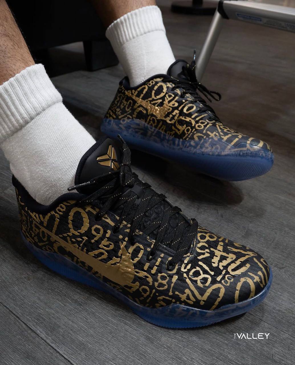 Nike Kobe 11 Protro
Mamba Day，
Size 40-46 ，
250 dhs💓

Zain18
♥️♥️♥️