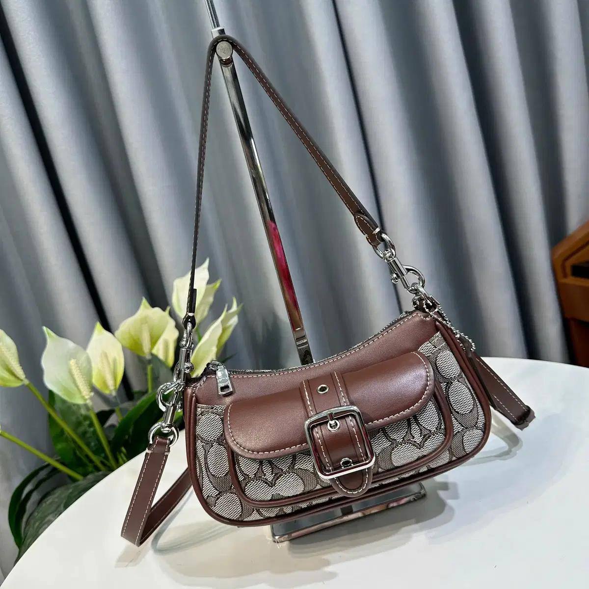 Coach Master
21cm 
210 dhs🪙🌨️

Zain248
♥️♥️♥️