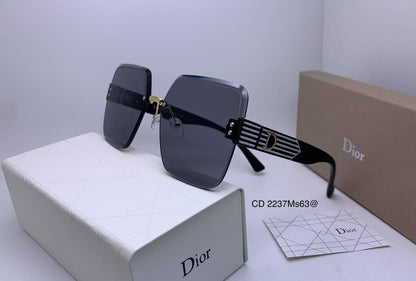 Dior
70 dhs❣️

Zain126
♥️♥️♥️