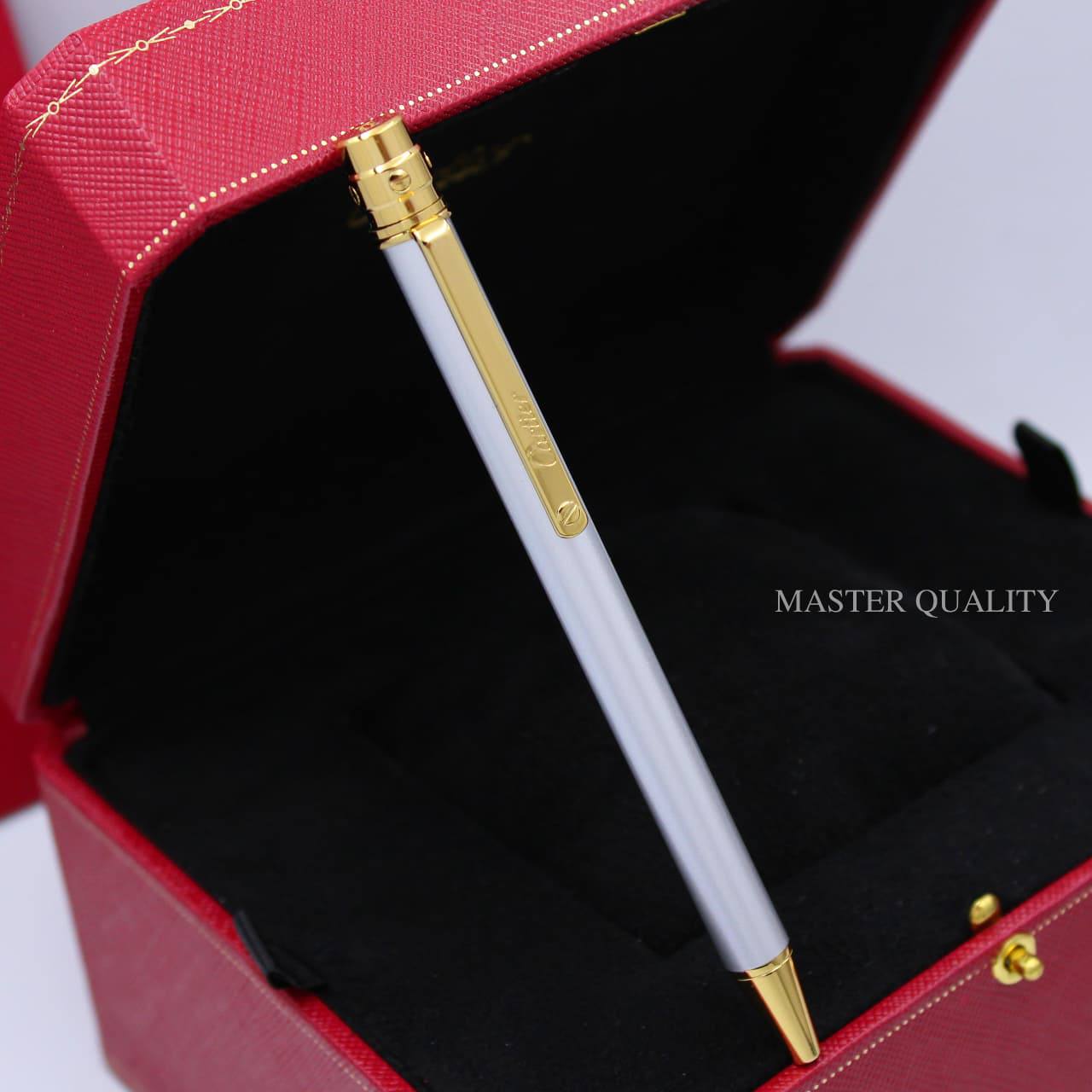 CARTIER PEN MASTER QUALITY

90 dhs🇦🇪

*WITH ORIGINAL BOX AND BAG*🎁

Zain58
♥️♥️♥️