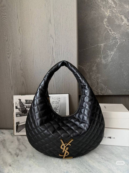 NEW✨YSL✨
MASTER QUALITY 🫶
WITH FULL PACKAGING🎁
SIZE::✨BIG✨
900 dhs🪙💚

Zain255
♥️♥️♥️