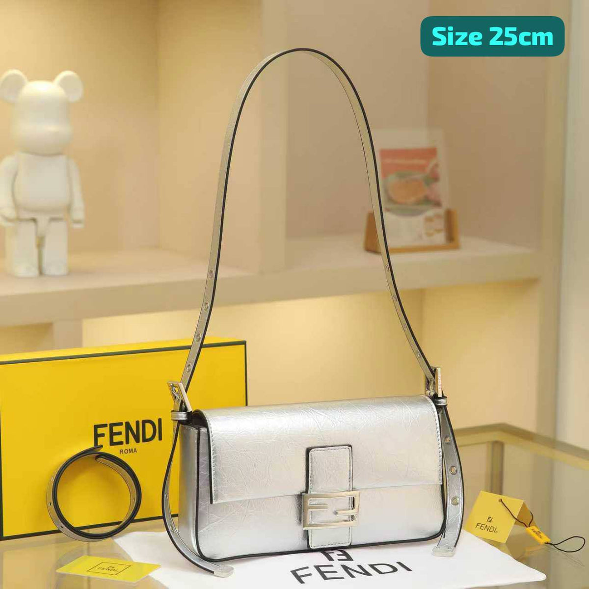 Fendi

95 dhs🇦🇪🇦🇪

Withbox

Zain186
♥️♥️♥️