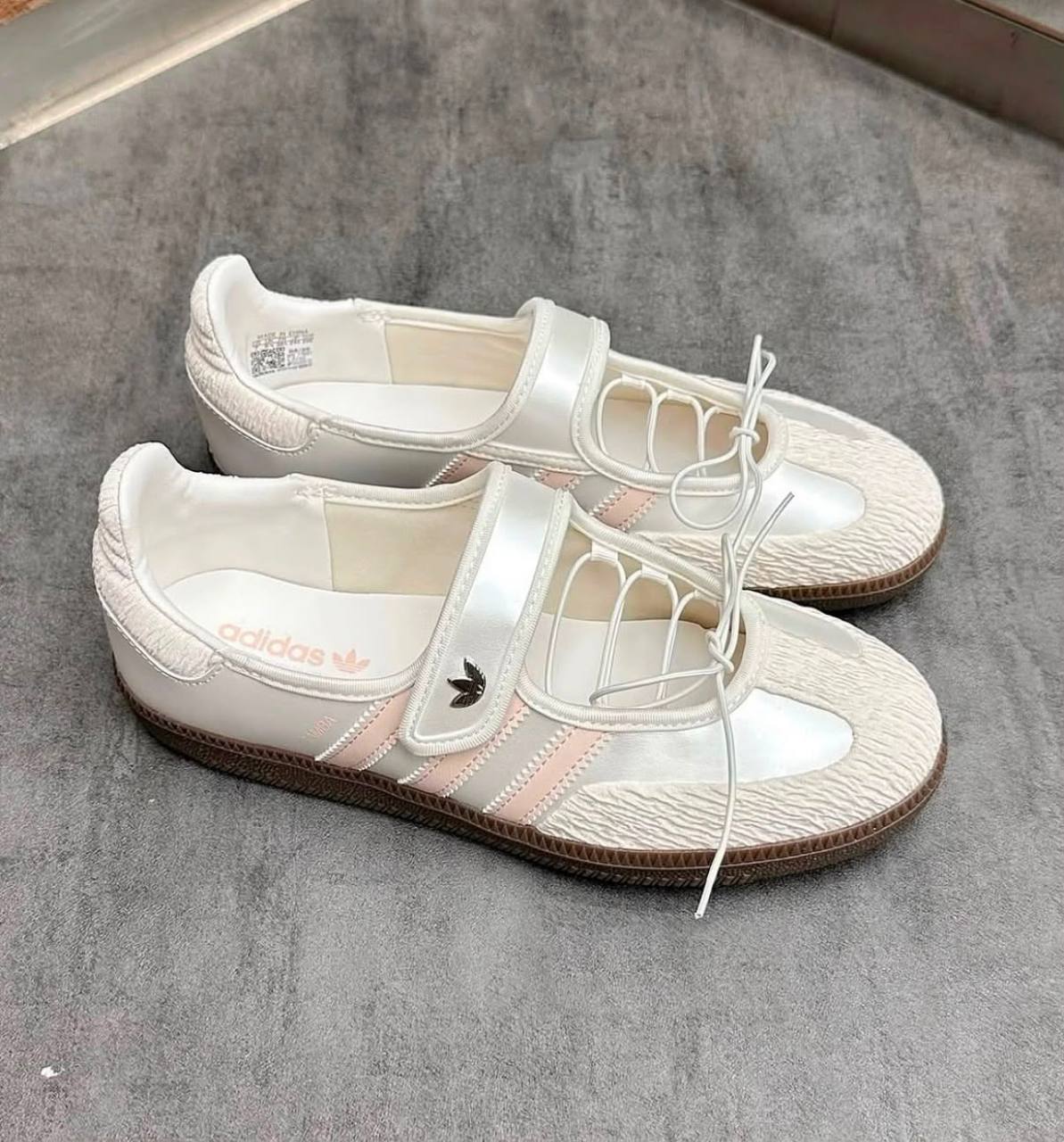 adidas Samba Jane Cloud White Pink ,
Size 36-41 ，
190 dhs🇦🇪🇦🇪

Zain18
♥️♥️♥️