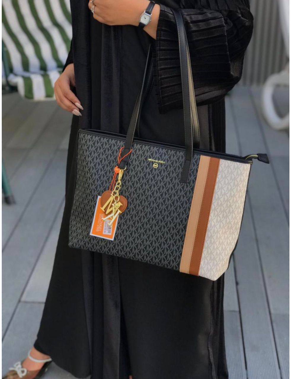 MK
90 dhs💓
Good quality

Zain35
♥️♥️♥️