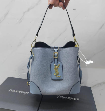 Bags

LV - Gucci - Bottega - Fendi
Dior - YSL

withbox 
🎁🎁🎁

110 dhs✅

Zain143
♥️♥️♥️