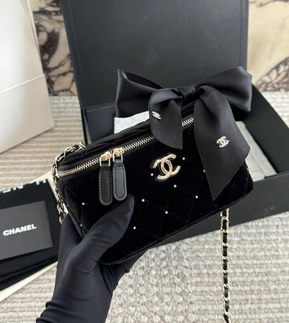 Chanel
Master
Small 310 dhs🪙🌨️
Big 320 dhs🪙🌨️

Zain153
♥️♥️♥️
