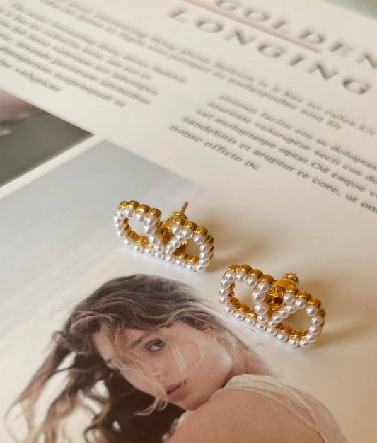 Valentino Earrings* 💕
Master quality 

45 dhs🗽
normal box 📦

Zain48
♥️♥️♥️