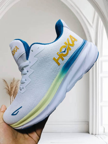 HOKA
Size 36 to 45
60 dhs🪙🌨️

Zain05
♥️♥️♥️