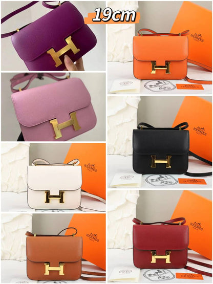 Hermes
100 dhs✅
with box
🎁🎁🎁

size
Small 19×6×15cm
Medium 24×6×17cm

Zain42
♥️♥️♥️