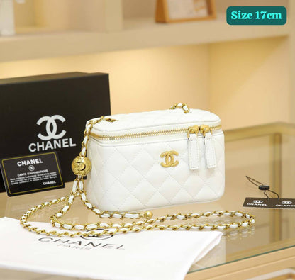 Chanel
Good quality 
with box 
100 dhs✅

Zain186
♥️♥️♥️