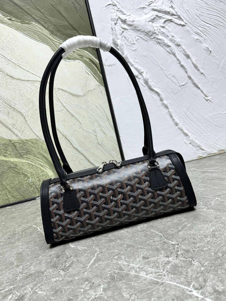 goyard
Master🌺🌺
30cm🫶🏼🫶🏼 
250 dhs✅

Zain297
♥️♥️♥️