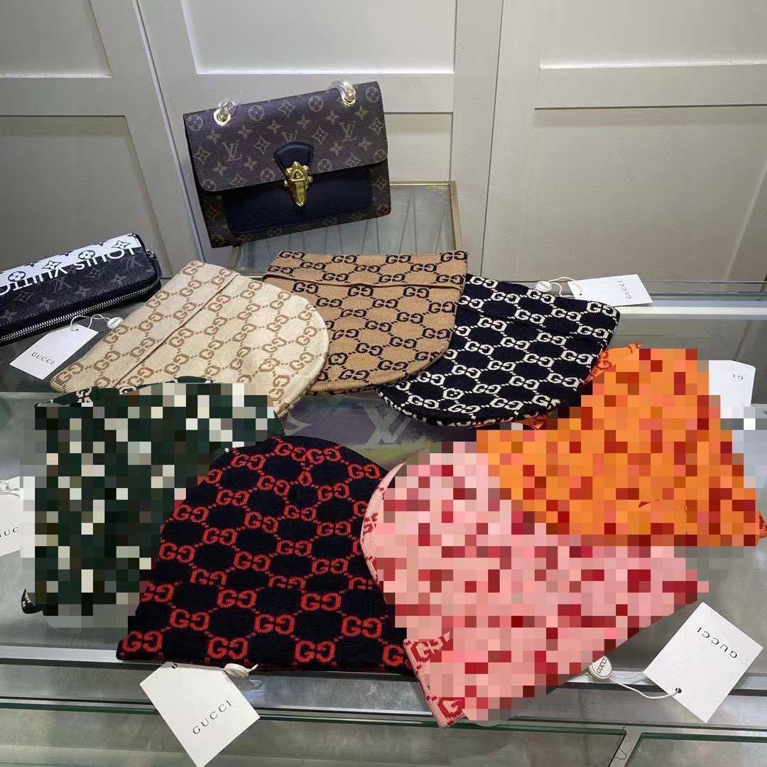 Winter Knitted Hat 
70 dhs🪙💕

Zain231
♥️♥️♥️